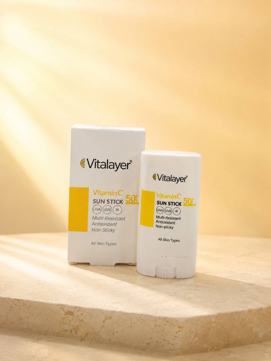 ضد آفتاب استیکی ویتامین سی SPF 50 ویتالیر مناسب انواع پوست